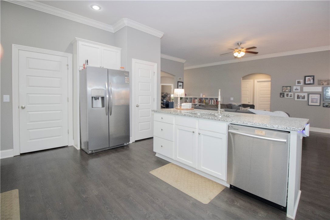 Saddle Brook - Residential