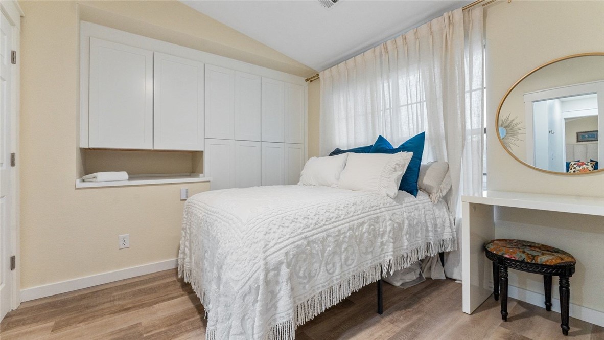 Oakland Twnhms Ph I - Residential