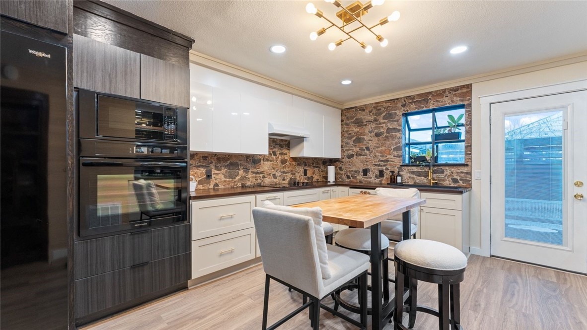 Oakland Twnhms Ph I - Residential