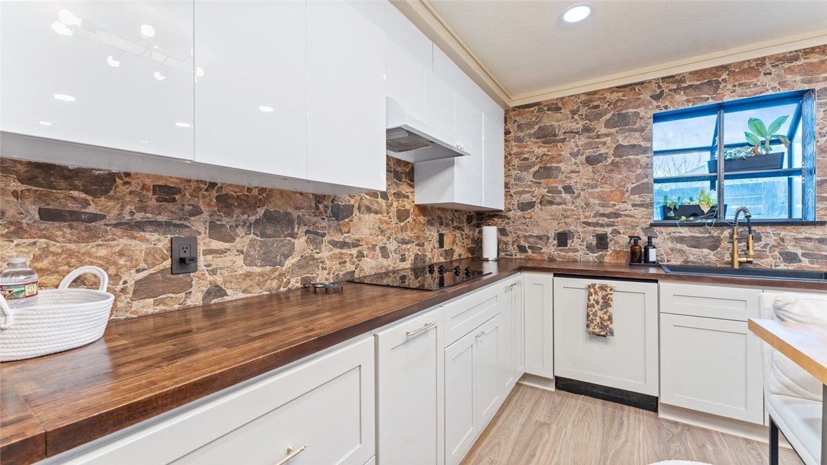 Oakland Twnhms Ph I - Residential