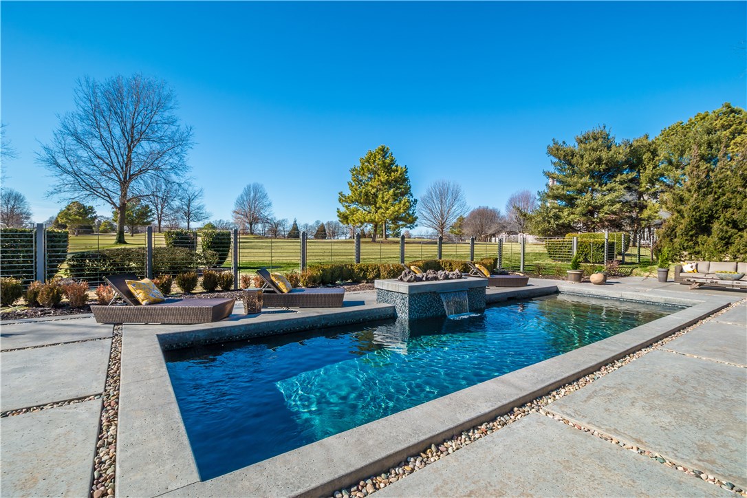 Pinnacle - Residential