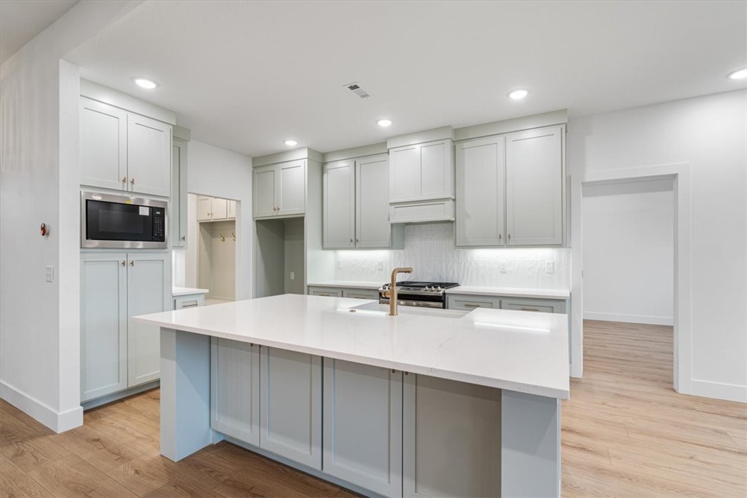 Montgomery Sub Bvv - Residential