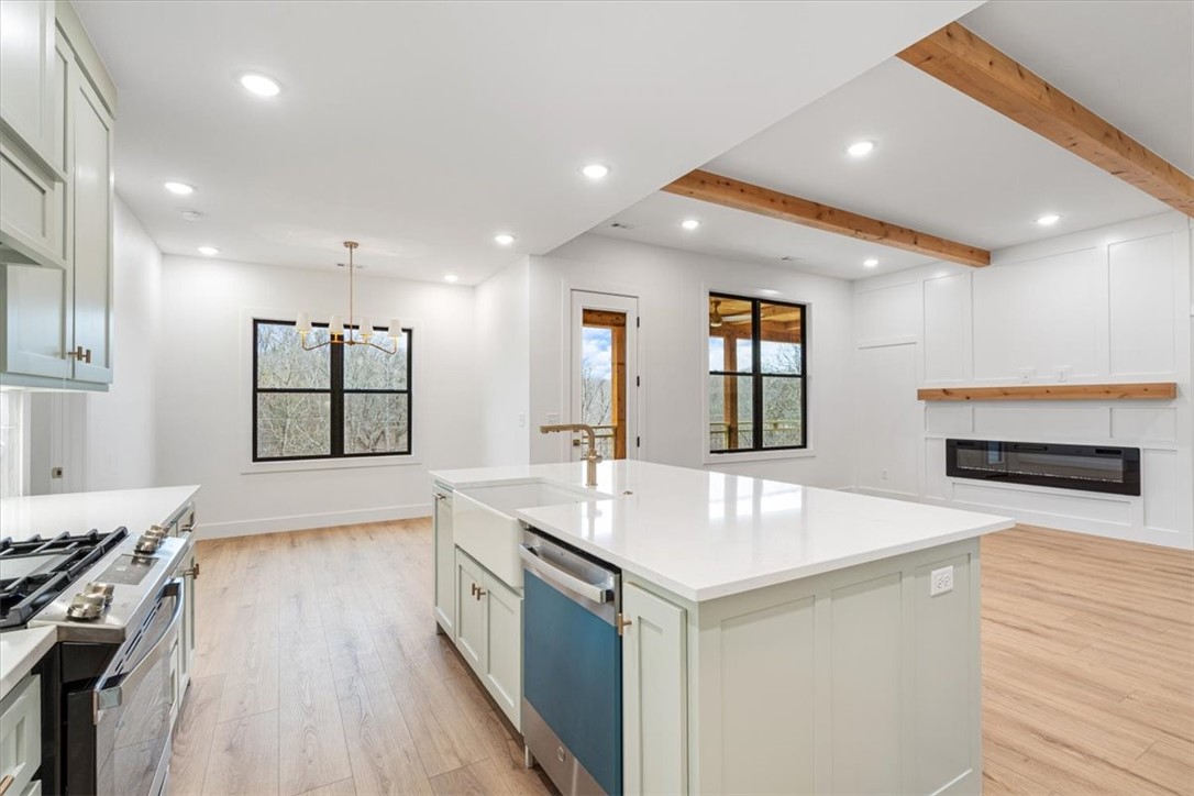 Montgomery Sub Bvv - Residential
