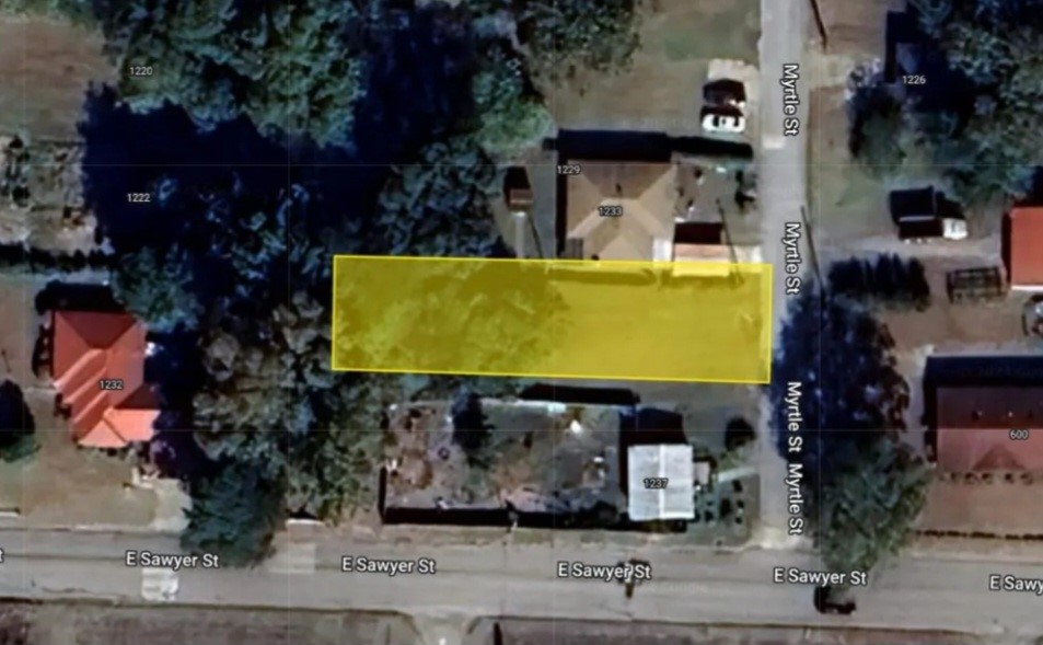 Larry 1st Addition - Land