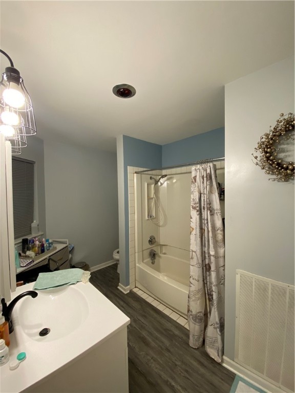 Summerhill Place Condos - Residential