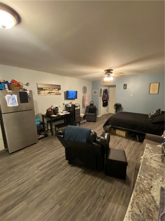 Summerhill Place Condos - Residential