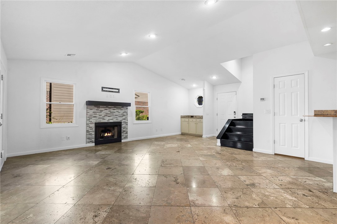 Pinnacle Country Club - Residential Lease