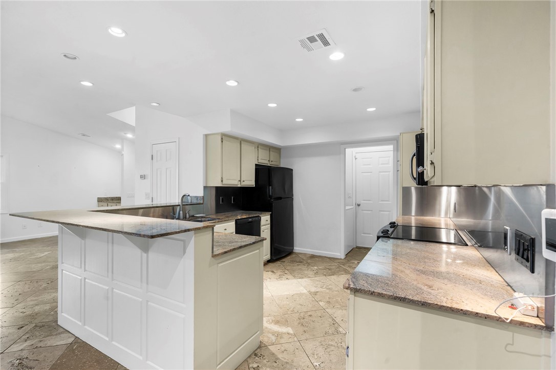 Pinnacle Country Club - Residential Lease