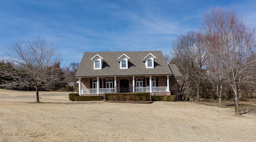 East Fayetteville stunner situated on 2.07 acres. Home offers 4,885 heated sq ft which includes 4 bedrooms, 3.5 bathrooms, study, open eat in kitchen, dining, hearth room, living room, and bonus room. Other amenities include large sunroom, dual staircases, fully remodeled kitchen, warming drawer, vegetable prep sink, butler’s pantry, soft close drawers and doors, Carrera marble backsplash, casement windows, fully remodeled master bathroom, wet bar in the bonus room, 3 fireplaces, massive amounts of storage, in-ground gunite heated pool w/ waterfall feature, outdoor shower, 3 car garage, and a wrought iron fence. Zoned for Vandergriff.