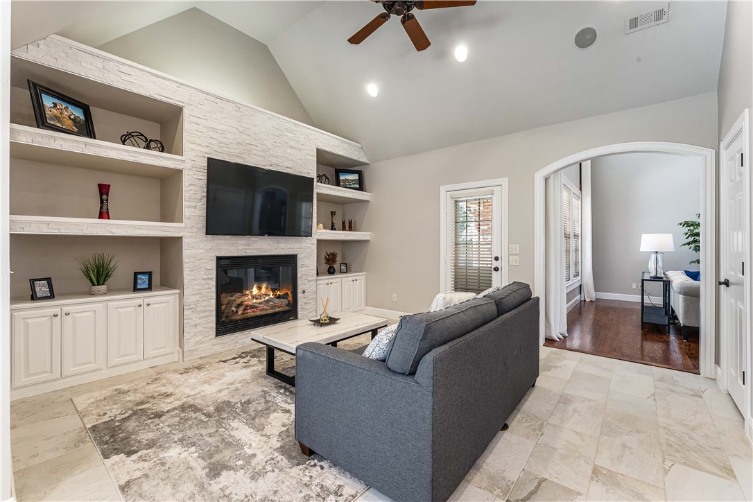 Shadow Valley - Residential