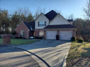 Two story brick home located in one of the most elite neighborhoods of Russellville. Very spacious home with 4 BR, 31/2 BA. The master is on the main level for lots of privacy and all other bedrooms are upstairs. Home has a formal dining room that could be an office. Additional room off of the kitchen could be a 5th bedroom. Currently was an office. The back patio is covered and the back yard has an above ground pool for lots of summer fun.
