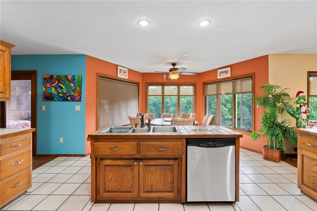 Brittany Sub Bvv - Residential