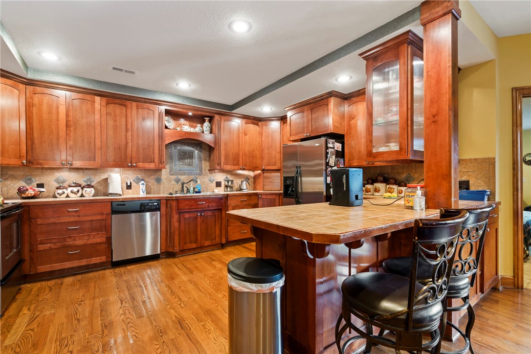 Brittany Sub Bvv - Residential