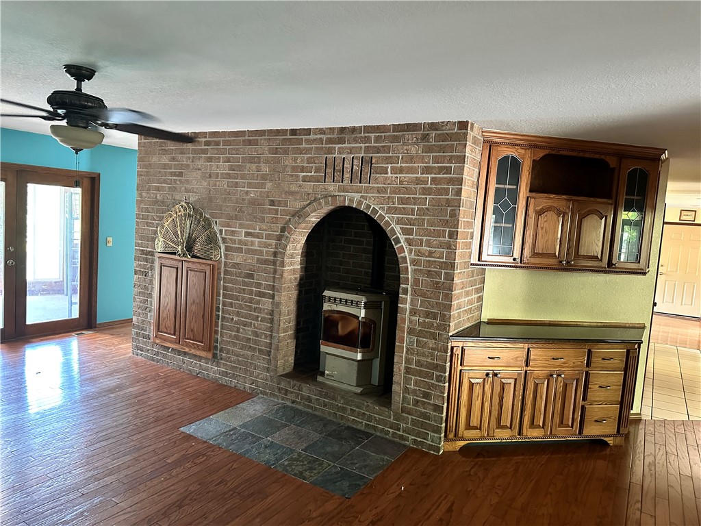 Brittany Sub Bvv - Residential