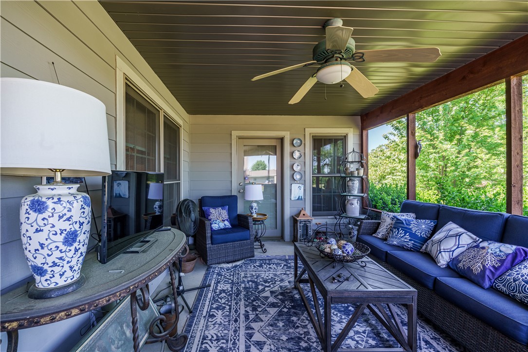 Unit 9 Holiday Island - Residential