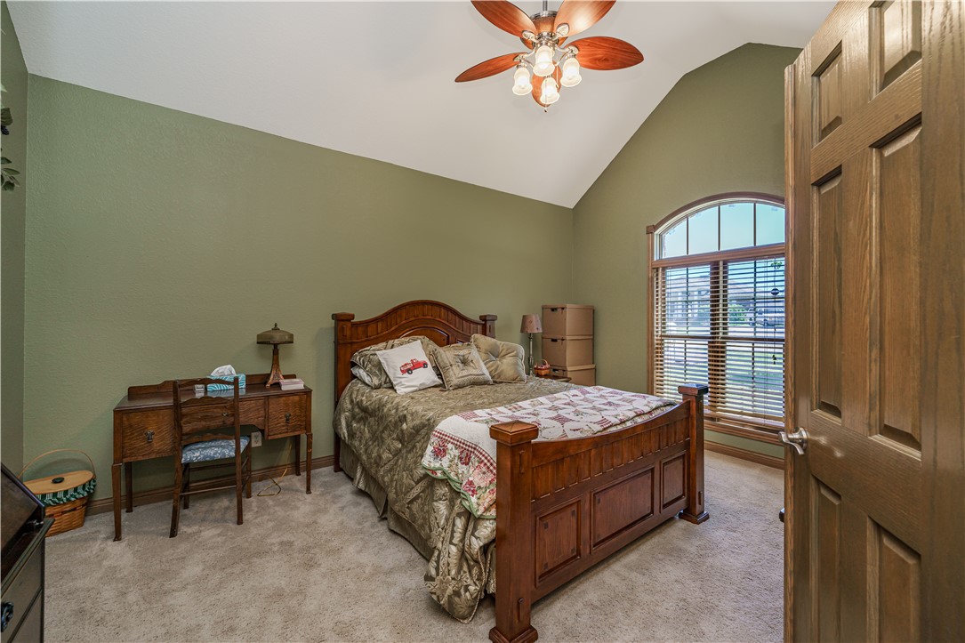 Unit 9 Holiday Island - Residential