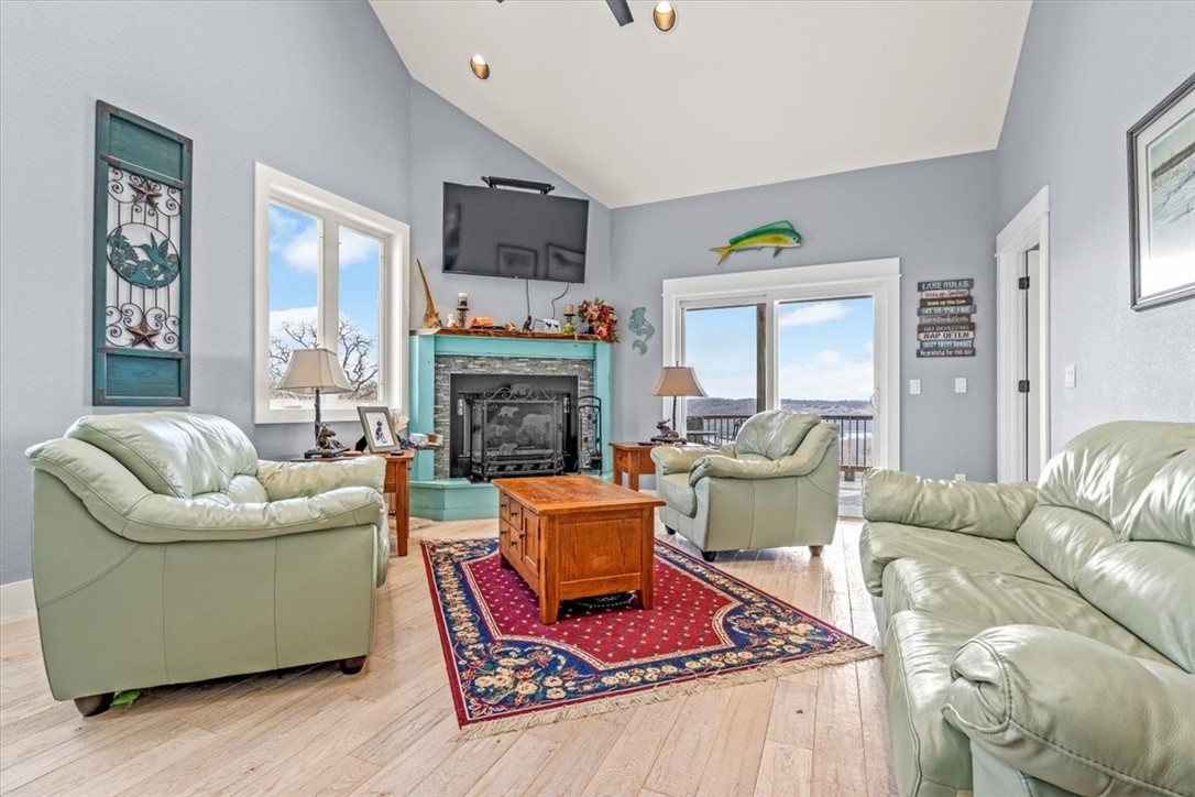 pt Timber Lake Estates - Residential