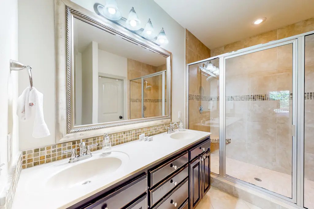 Runnymede Rev Sub Rurban - Residential