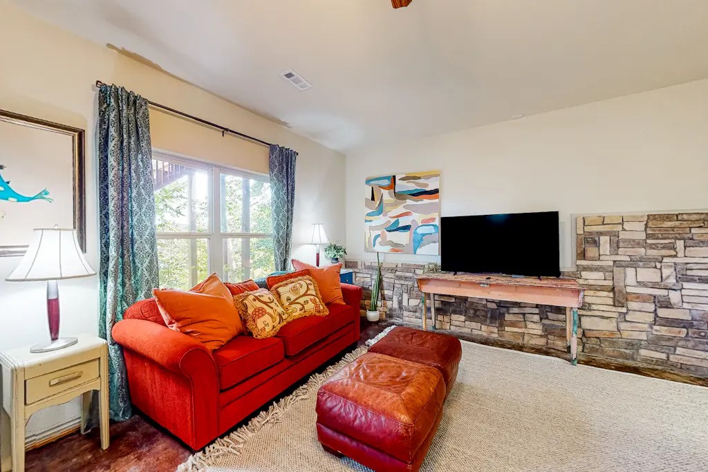 Runnymede Rev Sub Rurban - Residential