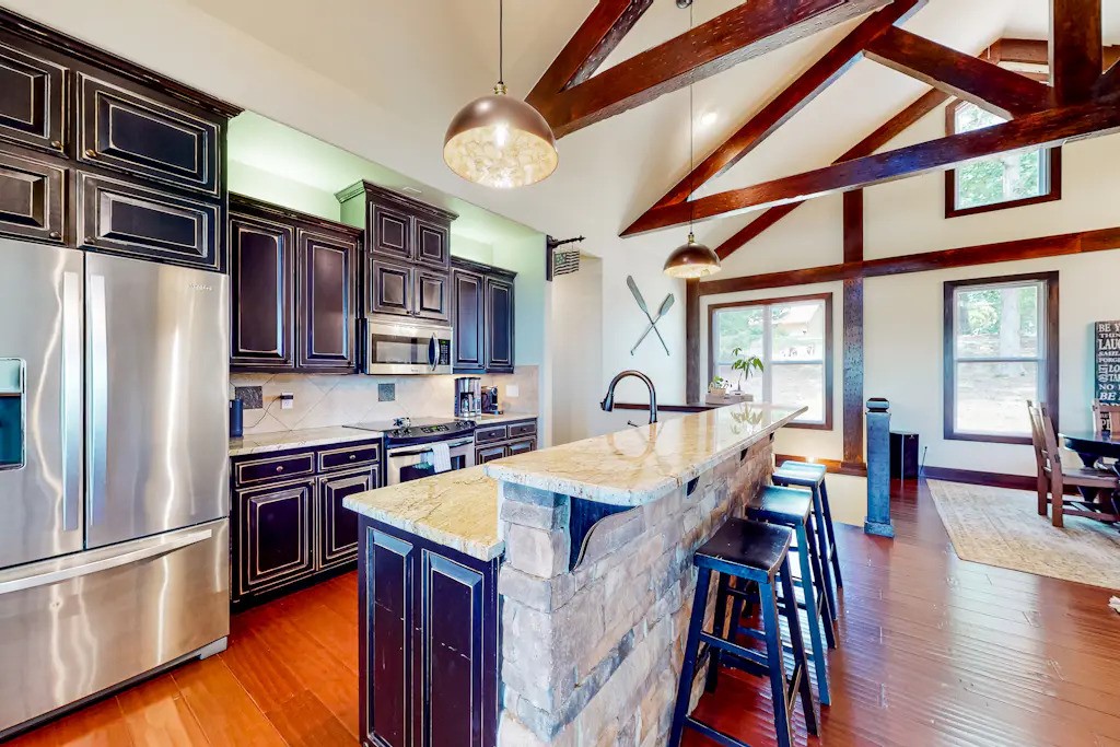 Runnymede Rev Sub Rurban - Residential