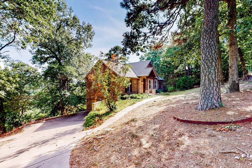 Runnymede Rev Sub Rurban - Residential