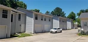 Nice townhouse in Fayetteville near Wilson Park area. Home features 3 BR, 2.5 Ba, 1 car garage. All Appliances, nice fenced in back patio for entertaining. Vinyl wood floors in living room and carpet in bedrooms. Dining area off of kitchen, pantry, extra storage, skylight in full bath, all bedrooms are upstairs.