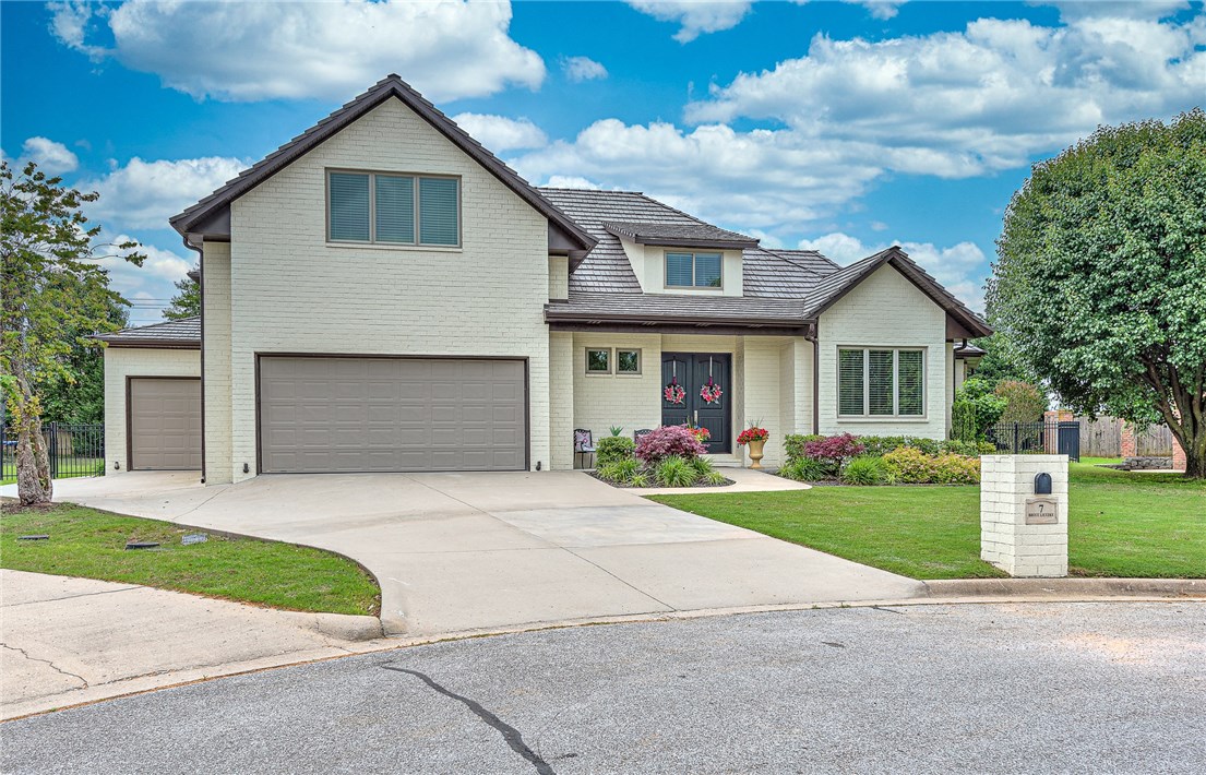 Pinnacle - Residential