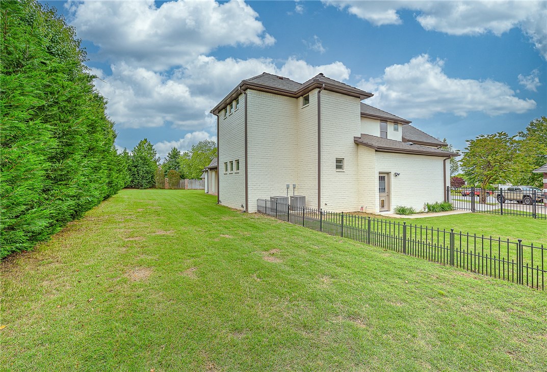 Pinnacle - Residential