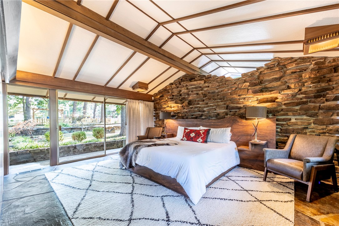 Carls Add Siloam Spgs - Residential