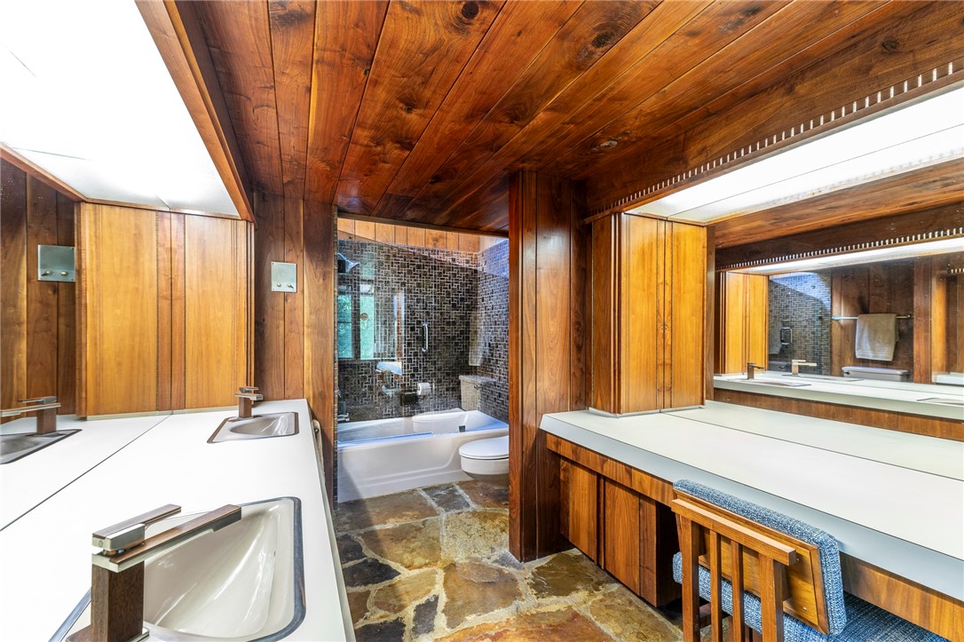 Carls Add Siloam Spgs - Residential