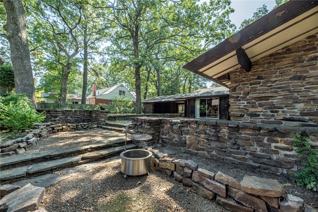 Carls Add Siloam Spgs - Residential