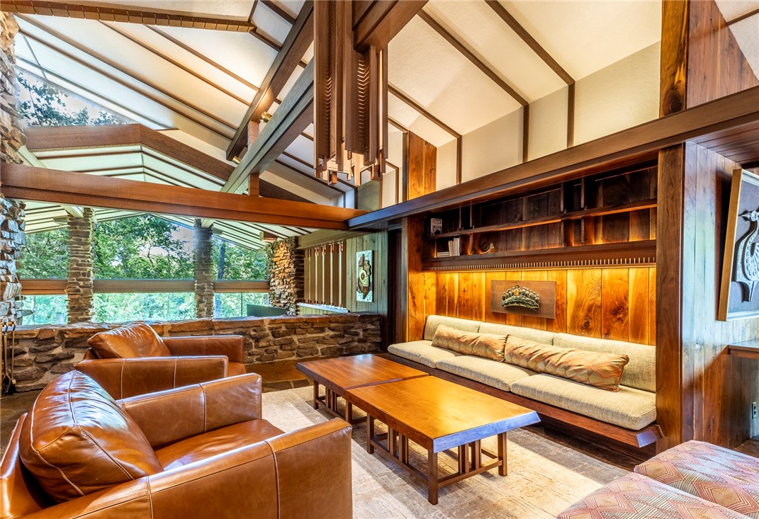 Carls Add Siloam Spgs - Residential