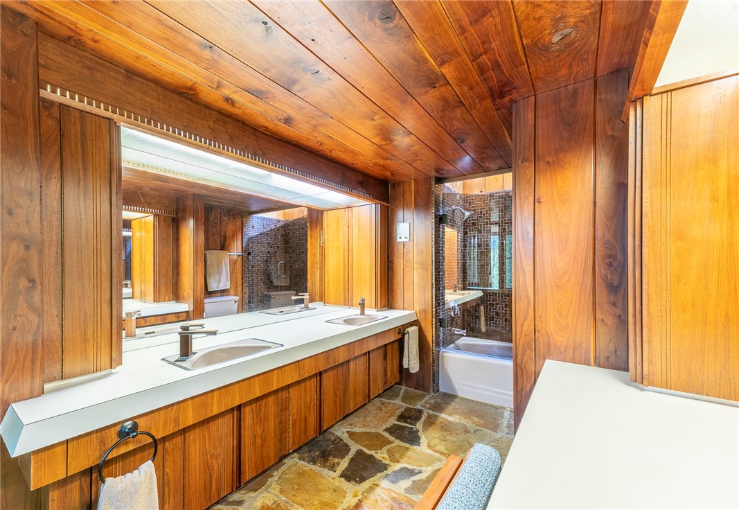 Carls Add Siloam Spgs - Residential