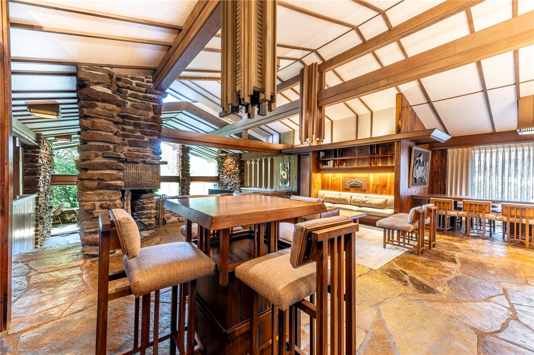 Carls Add Siloam Spgs - Residential