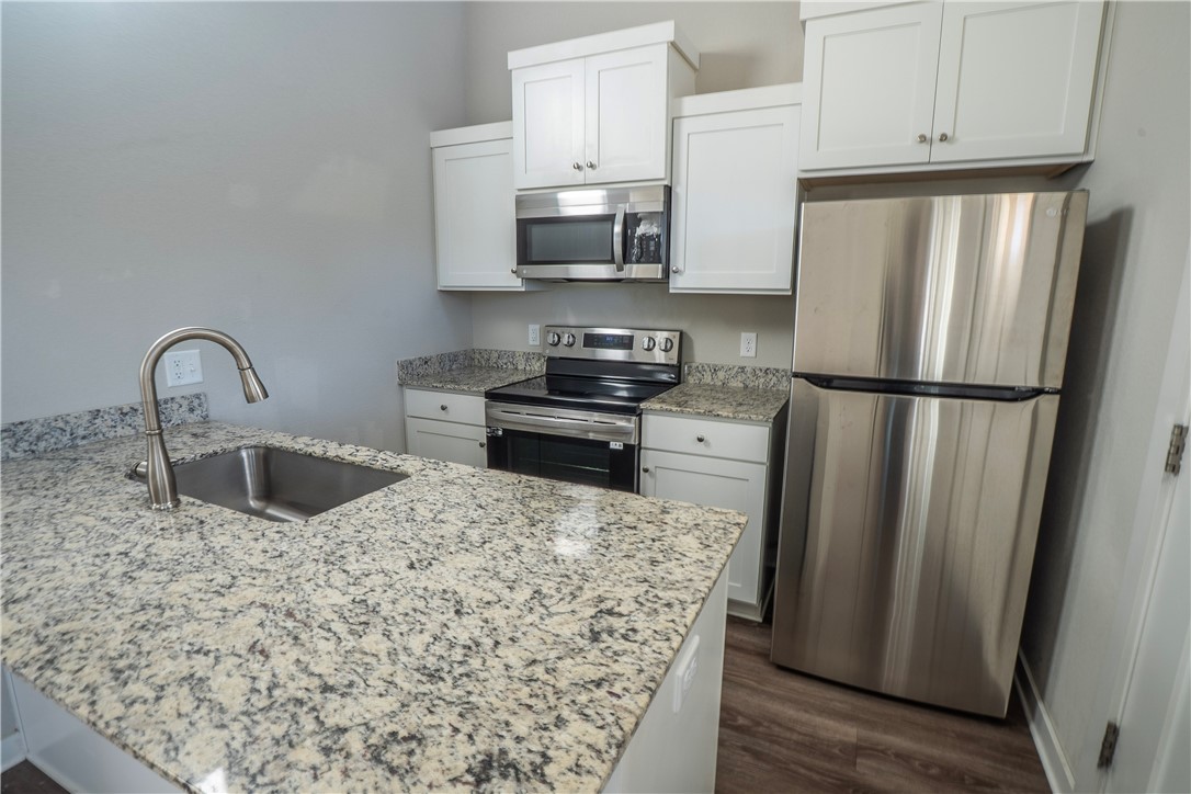 Forest Hills Cottages HPR - Residential Lease