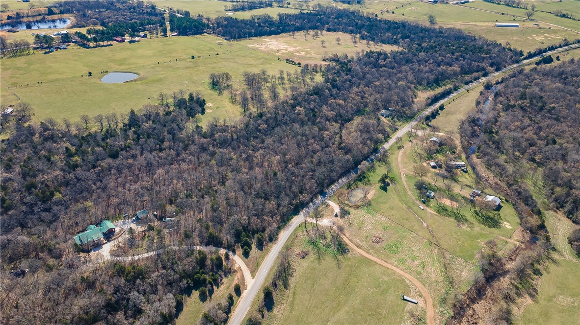 Prairie Grove Outlying acreage - Land