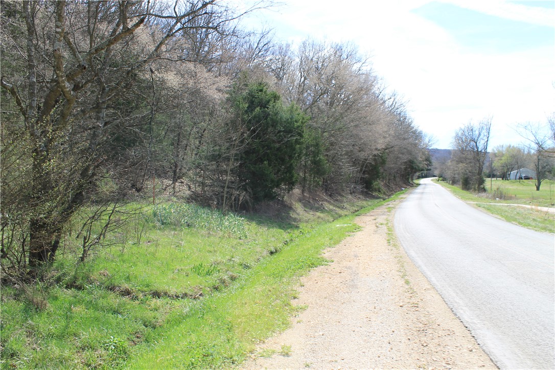 Prairie Grove Outlying acreage - Land