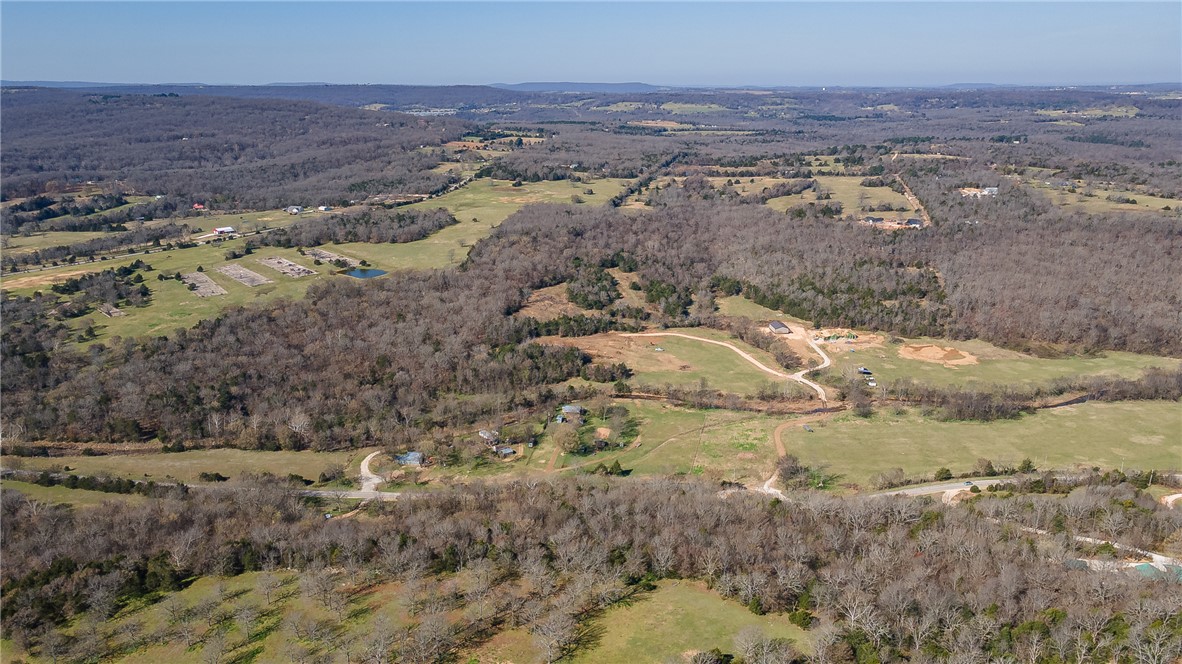 Prairie Grove Outlying acreage - Land