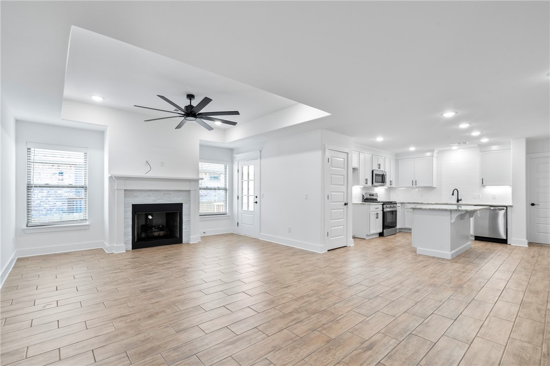 Osage Hills Sub Ph 1 Bentonville - Residential Lease