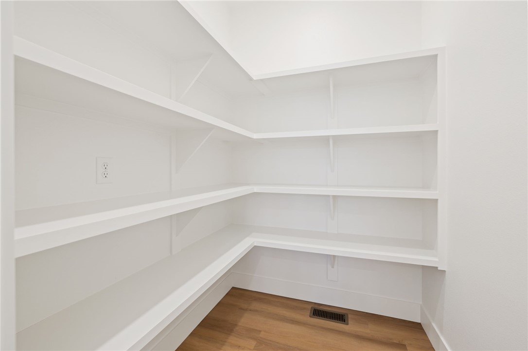 Selkirk Sub Bvv - Residential