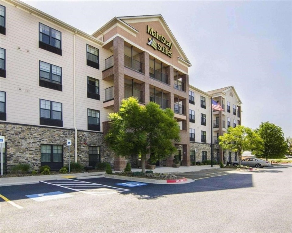 Excellent Performing 96 Room All Suite Hotel In The Heart Of Rogers Booming Business Corridor. Non-distressed Auction Sale. Sold Before Print.
