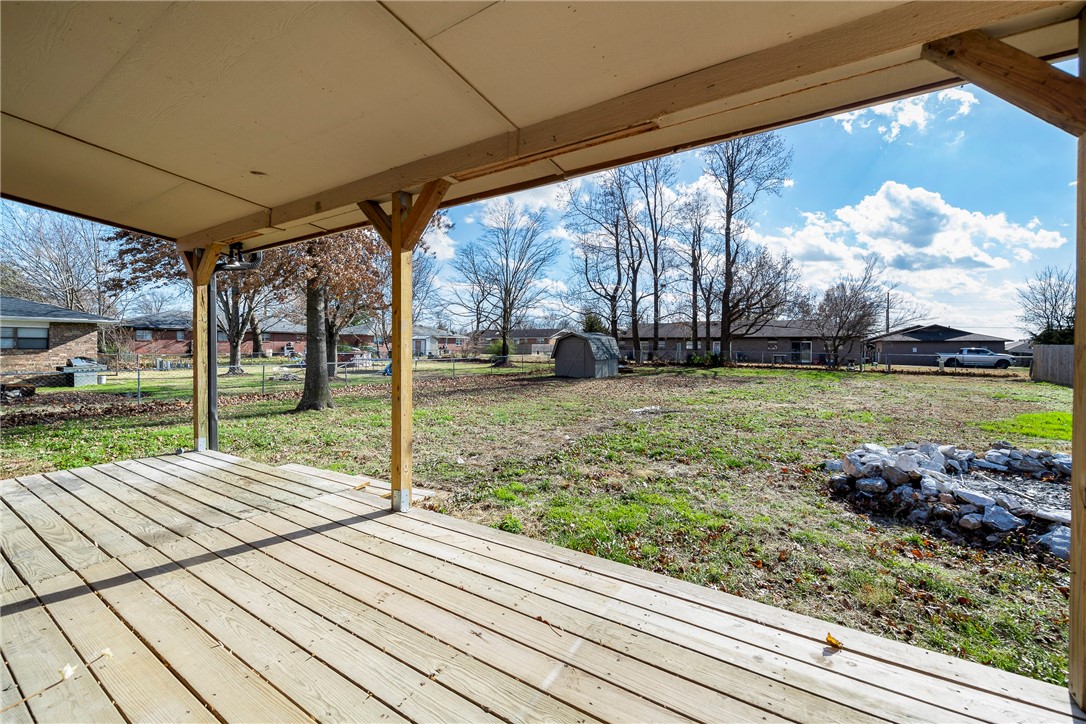 Golden Acres Ph 1 Rogers - Residential Lease
