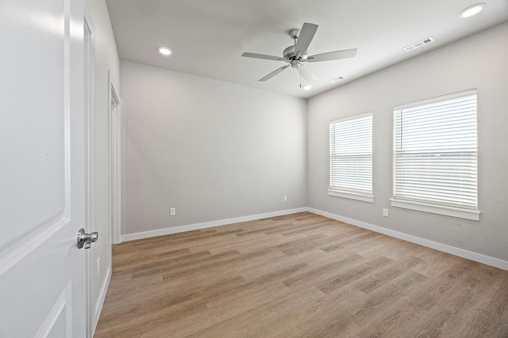 Poigai Estates Ph 2 Bentonville - Residential Lease