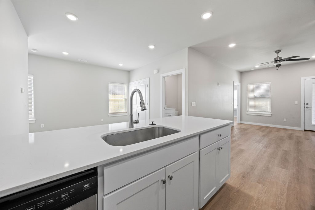 Poigai Estates Ph 2 Bentonville - Residential Lease