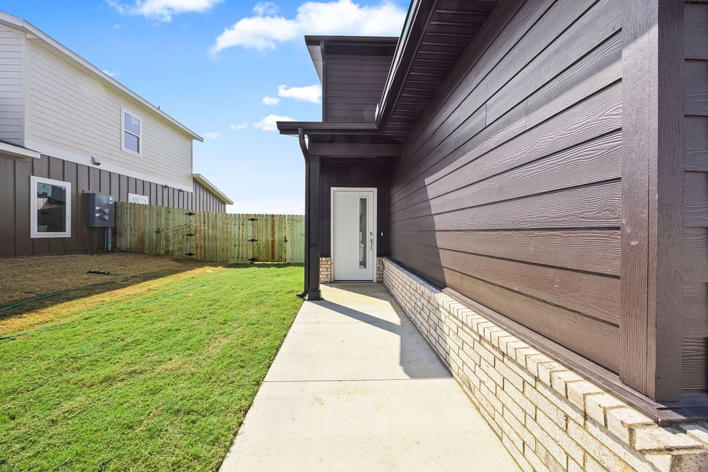 Poigai Estates Ph 2 Bentonville - Residential Lease