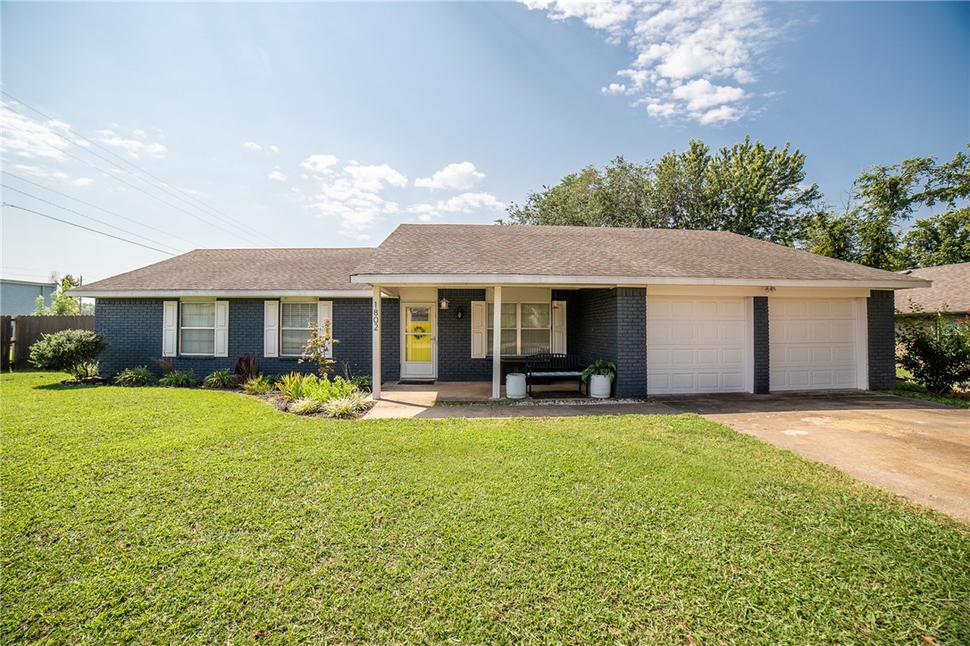 Rolling Hills Sub Siloam Spgs - Residential