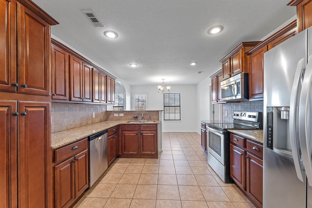 Edinburgh Sub Lowell - Residential