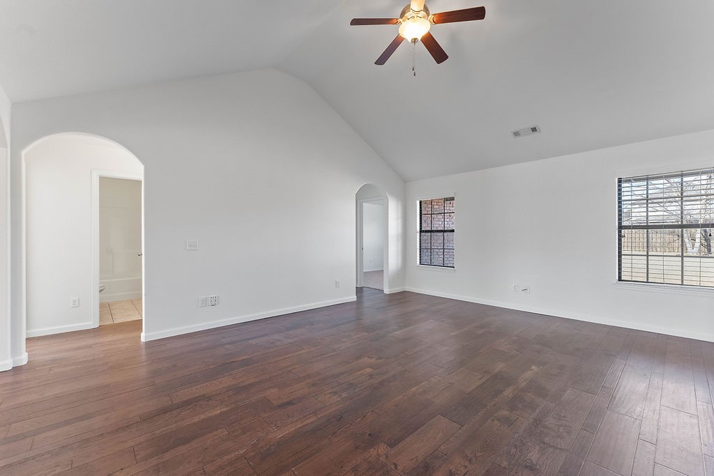 Edinburgh Sub Lowell - Residential