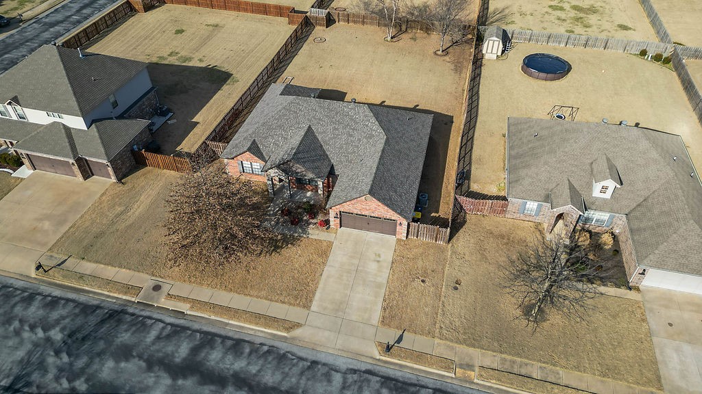 Edinburgh Sub Lowell - Residential