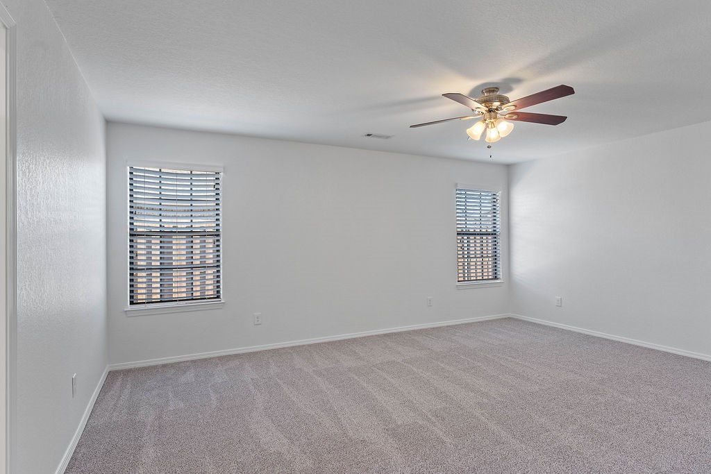 Edinburgh Sub Lowell - Residential